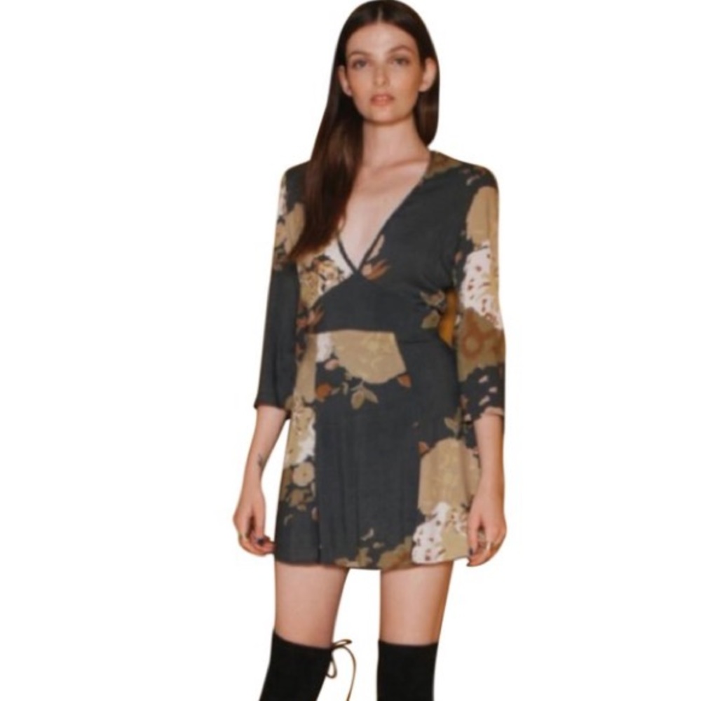 Novella Royale 'The Owen' Dress- Grey Gardener
